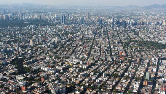 città